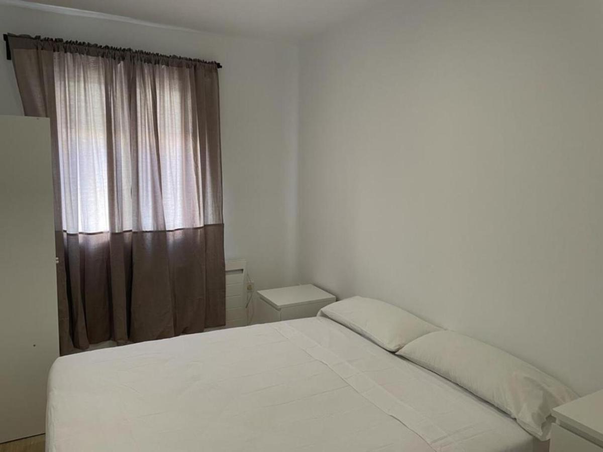 U5 A Estrenar Bien Situado Cerca De Metro Apartment มาดริด ภายนอก รูปภาพ
